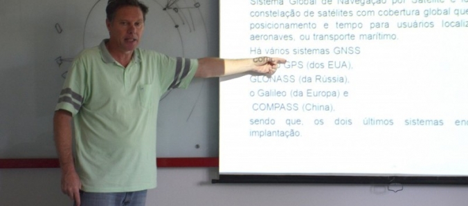 Navega��o, deslocamento e mapeamento s�o otimizados com o aux�lio do GPS